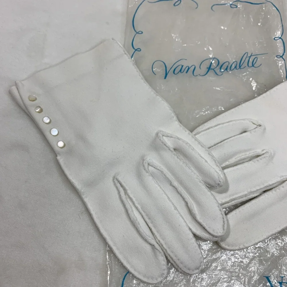 Vintage‎ Women's Van Raalte White Driving Gloves Button Embellished Nylon Formal
